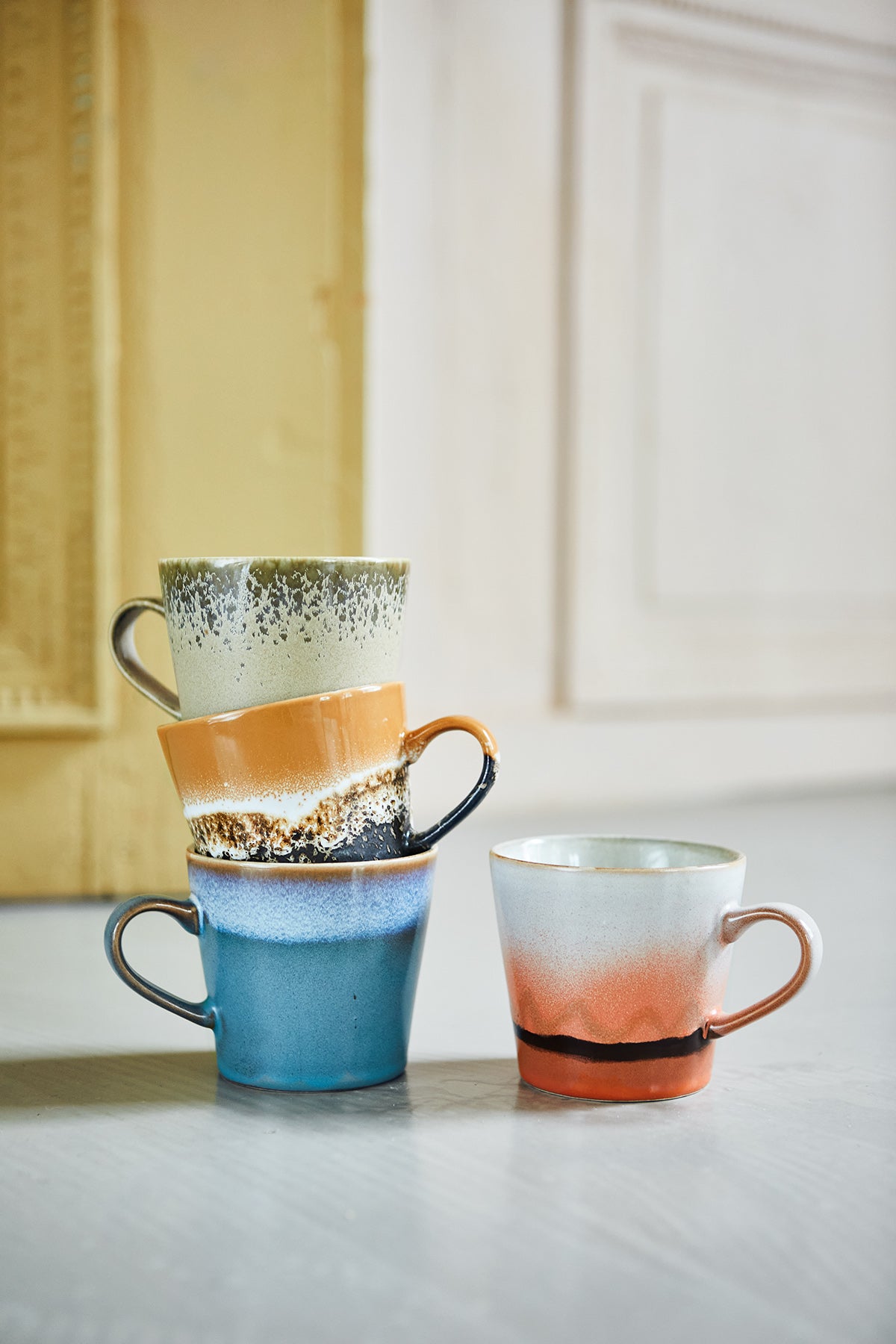 Cappuccino mug | 70s ceramics
