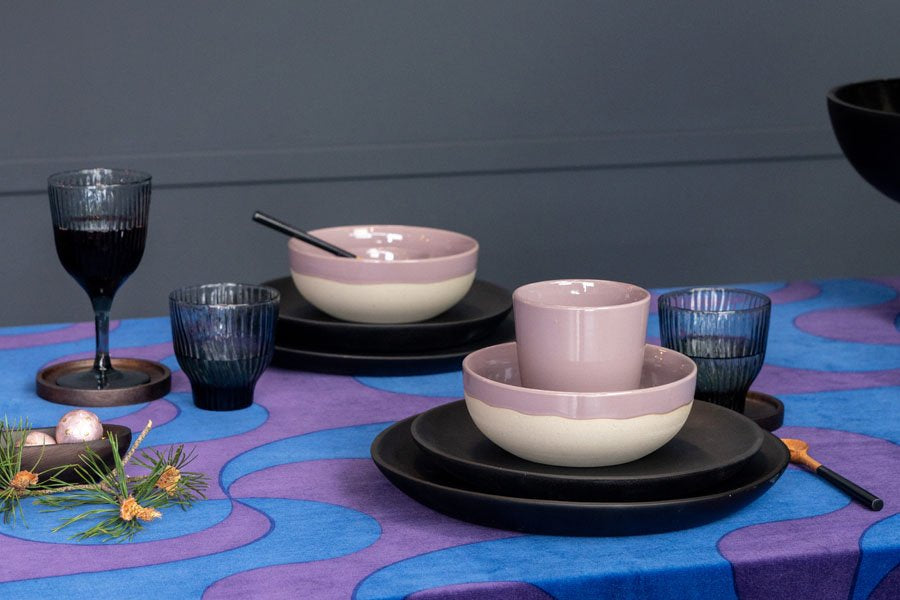 Assiette en bois d’acacia noir