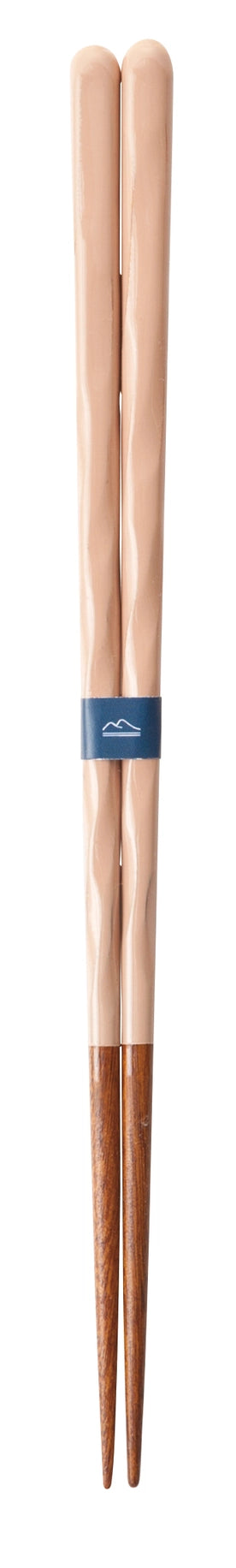 Paire de baguettes laquées | Kurabi