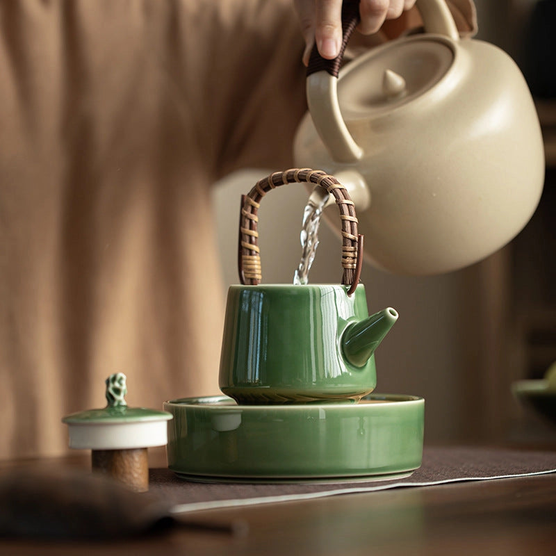 Théière artisanale en céramique verte 200ml