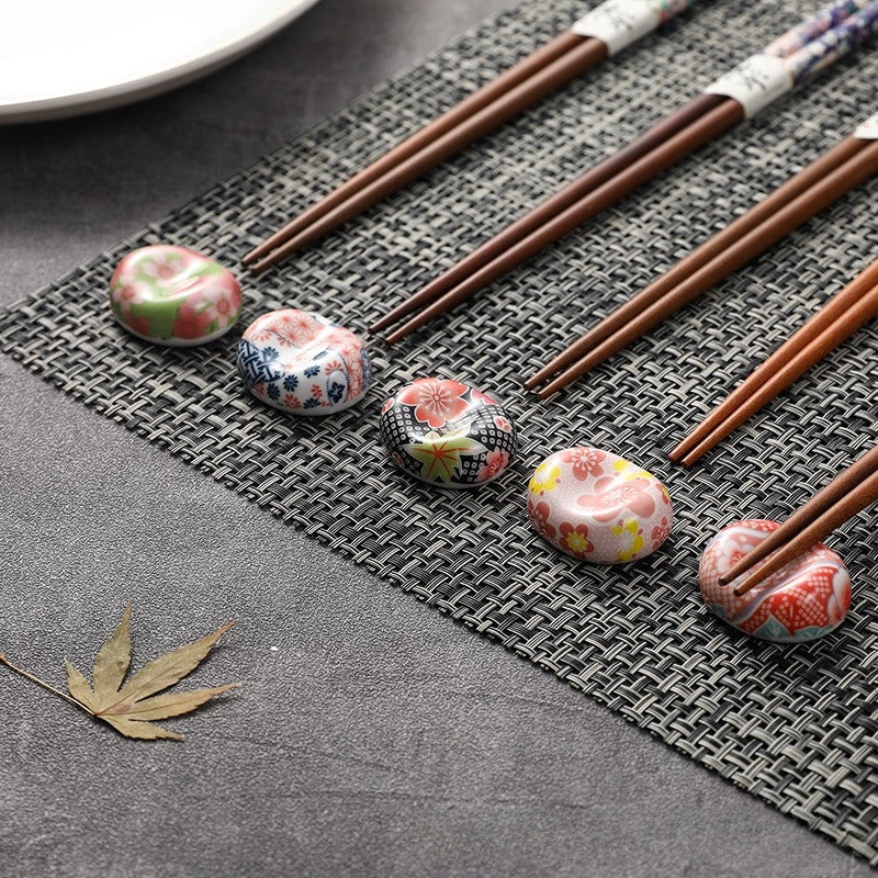 Ensemble de 5 paires de baguettes et repose-baguettes