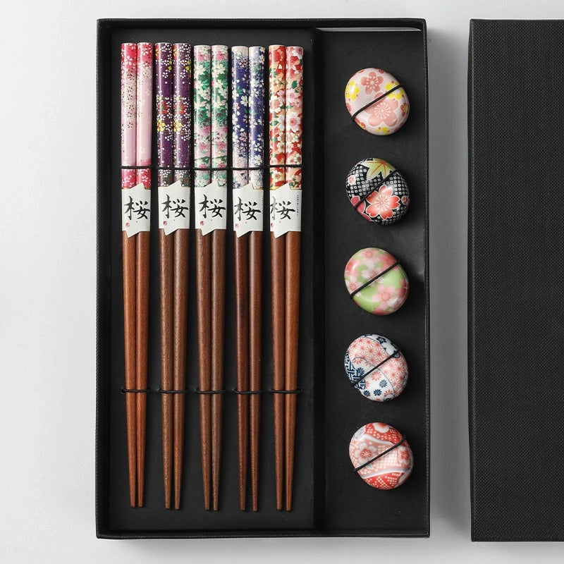 Ensemble de 5 paires de baguettes et repose-baguettes